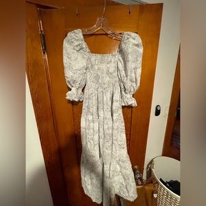 Maternity Dress Size M